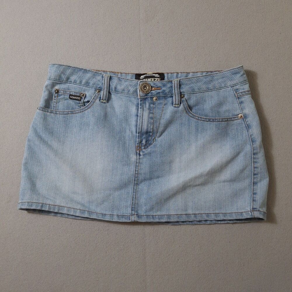 Squeeze Jean Skirt  Women’s Size 11/12 Light Wash Blue Denim Vintage Pockets